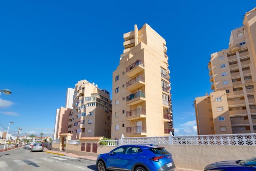 Resale - Lägenhet - Torrevieja - La Mata