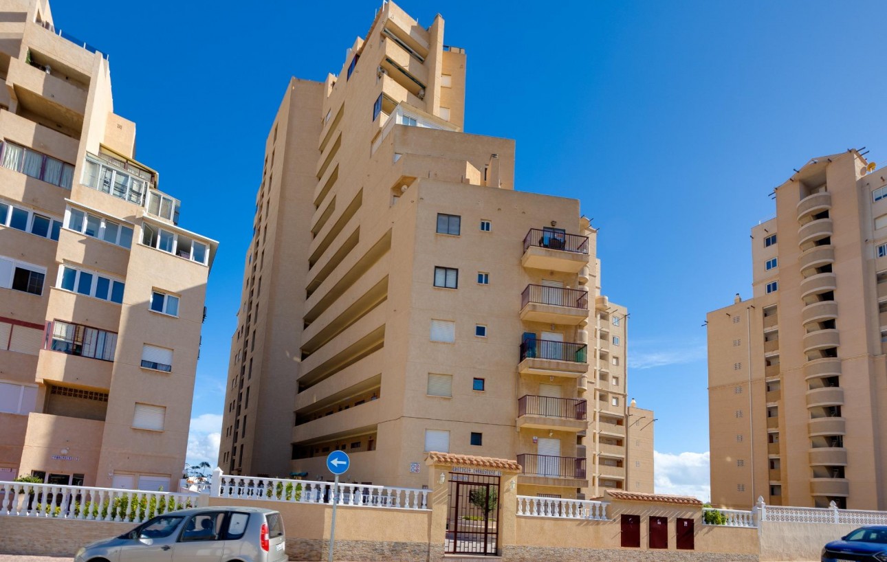 Resale - Lägenhet - Torrevieja - La Mata