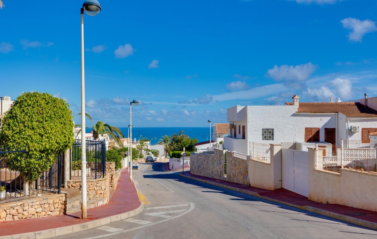 Resale - Lägenhet - Torrevieja - La Mata