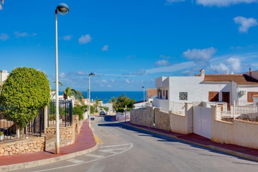 Resale - Lägenhet - Torrevieja - La Mata