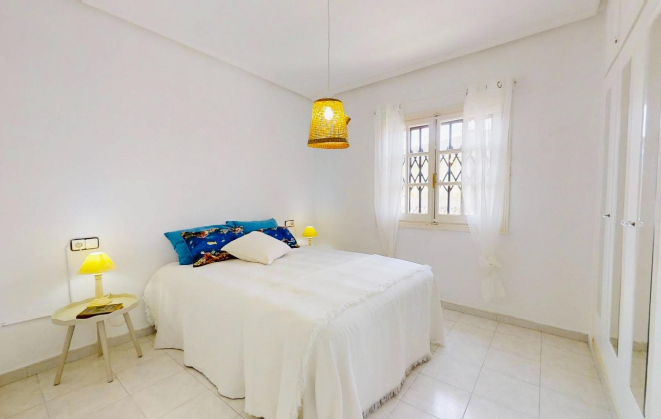 Resale - Bungalow - Torrevieja - Los Balcones - Los Altos del Edén