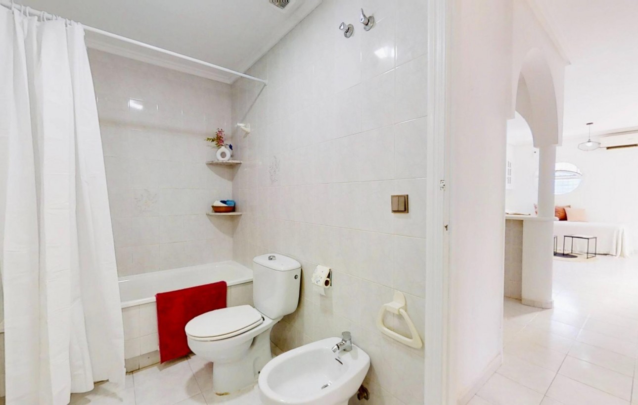 Resale - Bungalow - Torrevieja - Los Balcones - Los Altos del Edén