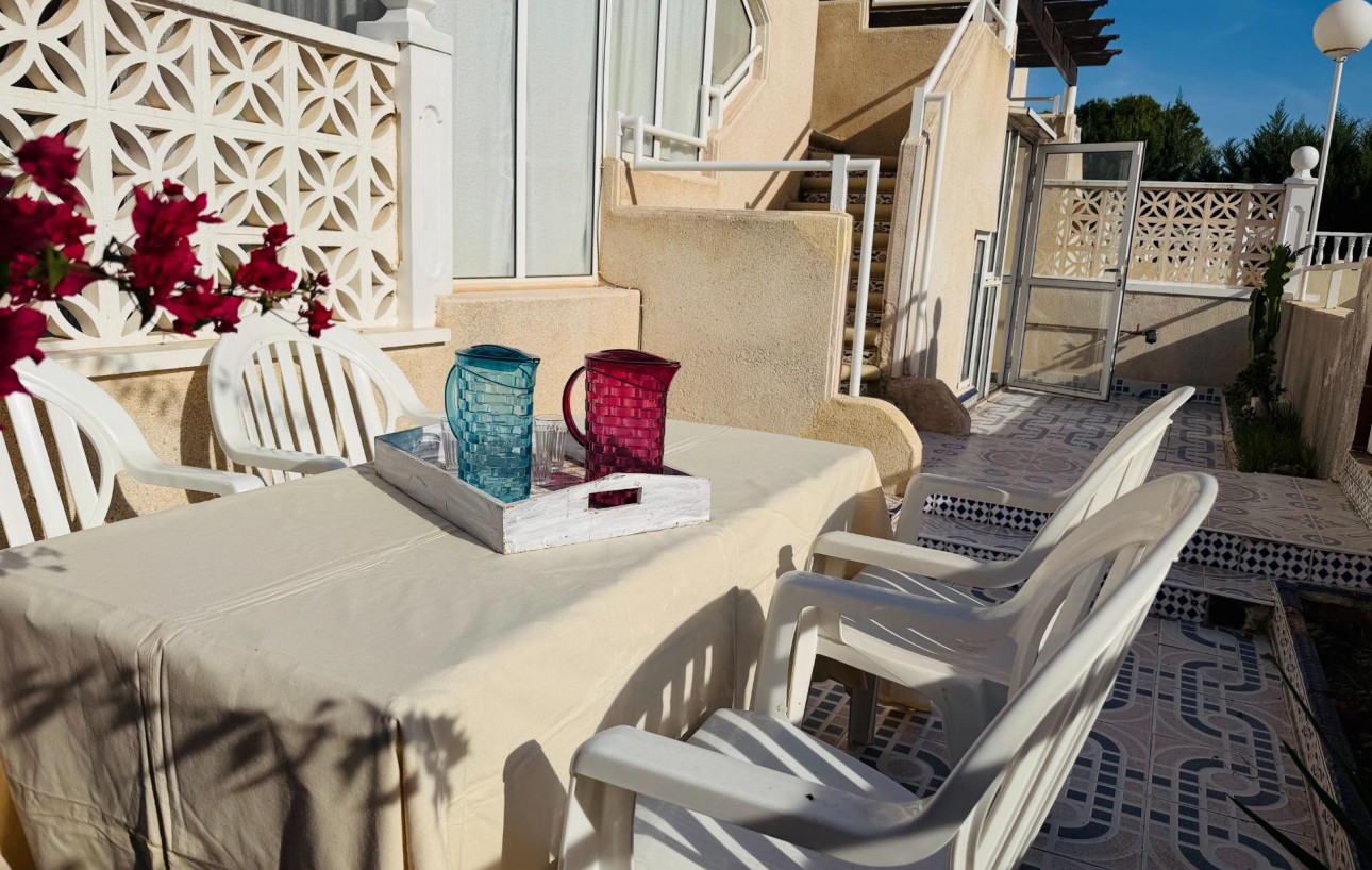 Resale - Bungalow - Torrevieja - Los Balcones - Los Altos del Edén