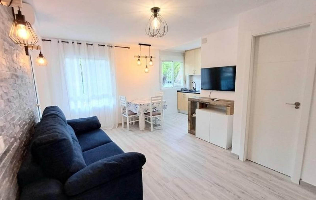 Resale - Lägenhet - Torrevieja - Acequion