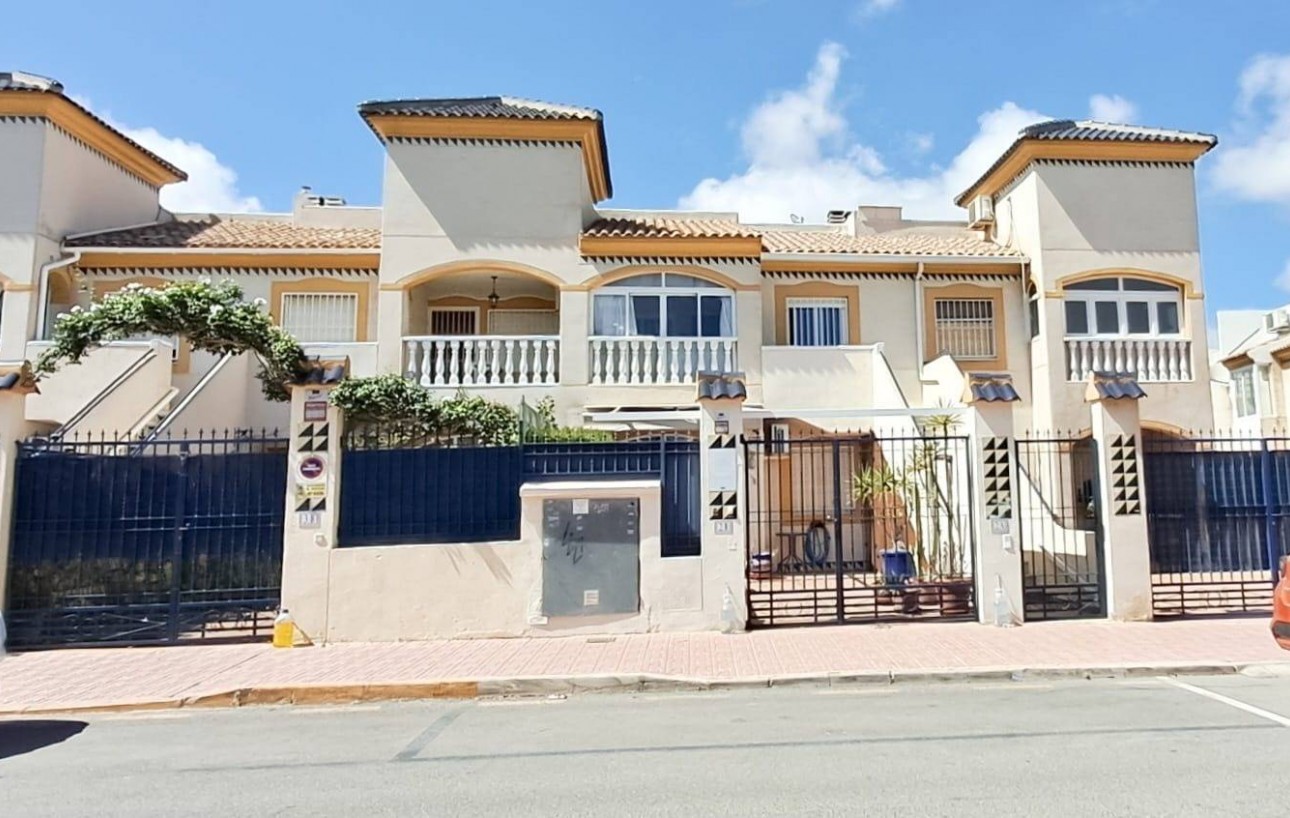 Resale - Ático Dúplex - Torrevieja - Parque Acuático - Sector 25