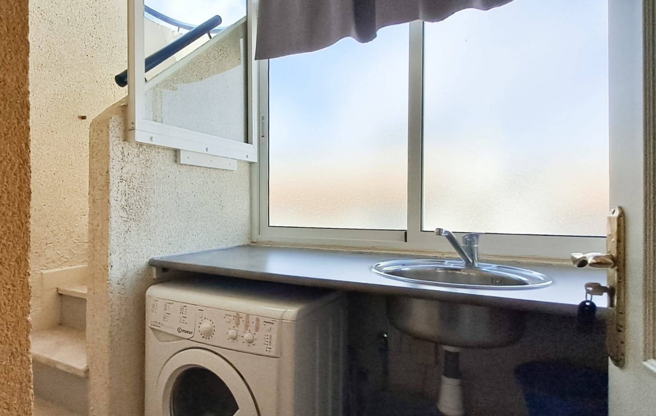 Resale - Ático Dúplex - Torrevieja - Parque Acuático - Sector 25