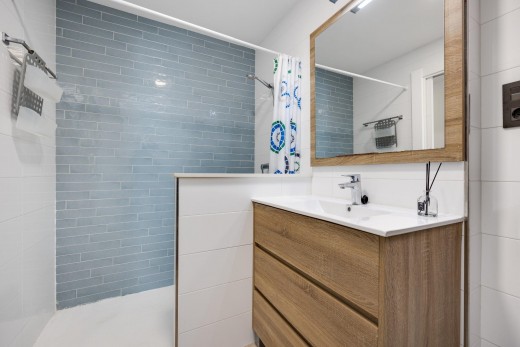 Resale - Wohnung - Torrevieja - Punta prima