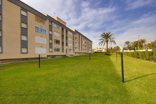 Resale - Wohnung - Torrevieja - Punta prima
