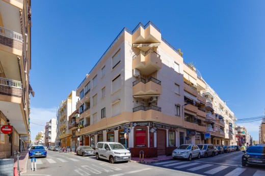 Resale - Wohnung - Torrevieja - Las Piscinas Naturales