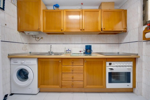 Resale - Wohnung - Torrevieja - Las Piscinas Naturales