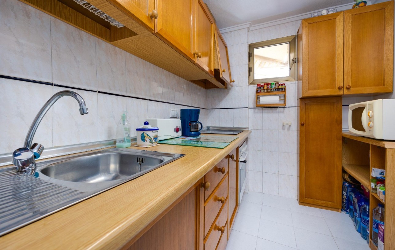 Resale - Wohnung - Torrevieja - Las Piscinas Naturales