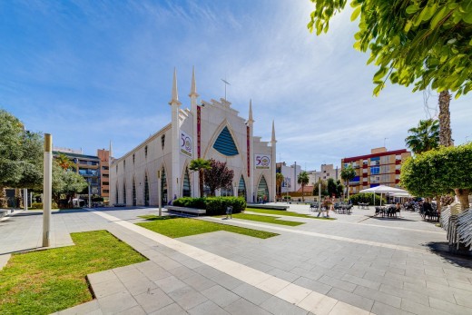 Resale - Wohnung - Torrevieja - Las Piscinas Naturales