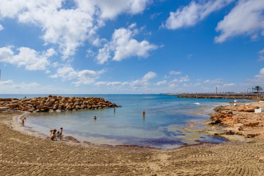 Resale - Wohnung - Torrevieja - Las Piscinas Naturales