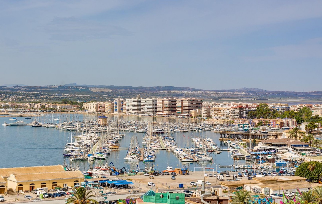 Resale - Wohnung - Torrevieja - Las Piscinas Naturales