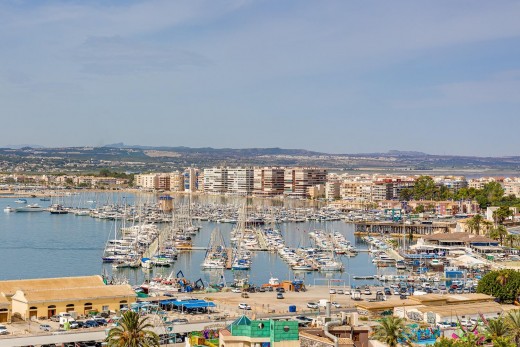 Resale - Wohnung - Torrevieja - Las Piscinas Naturales