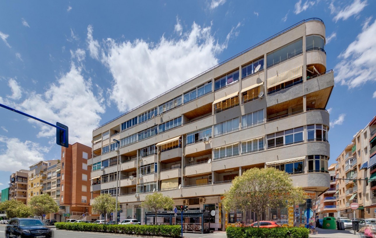 Resale - Wohnung - Torrevieja - Acequion