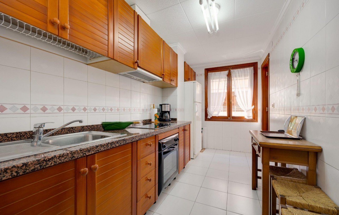 Resale - Wohnung - Torrevieja - Acequion