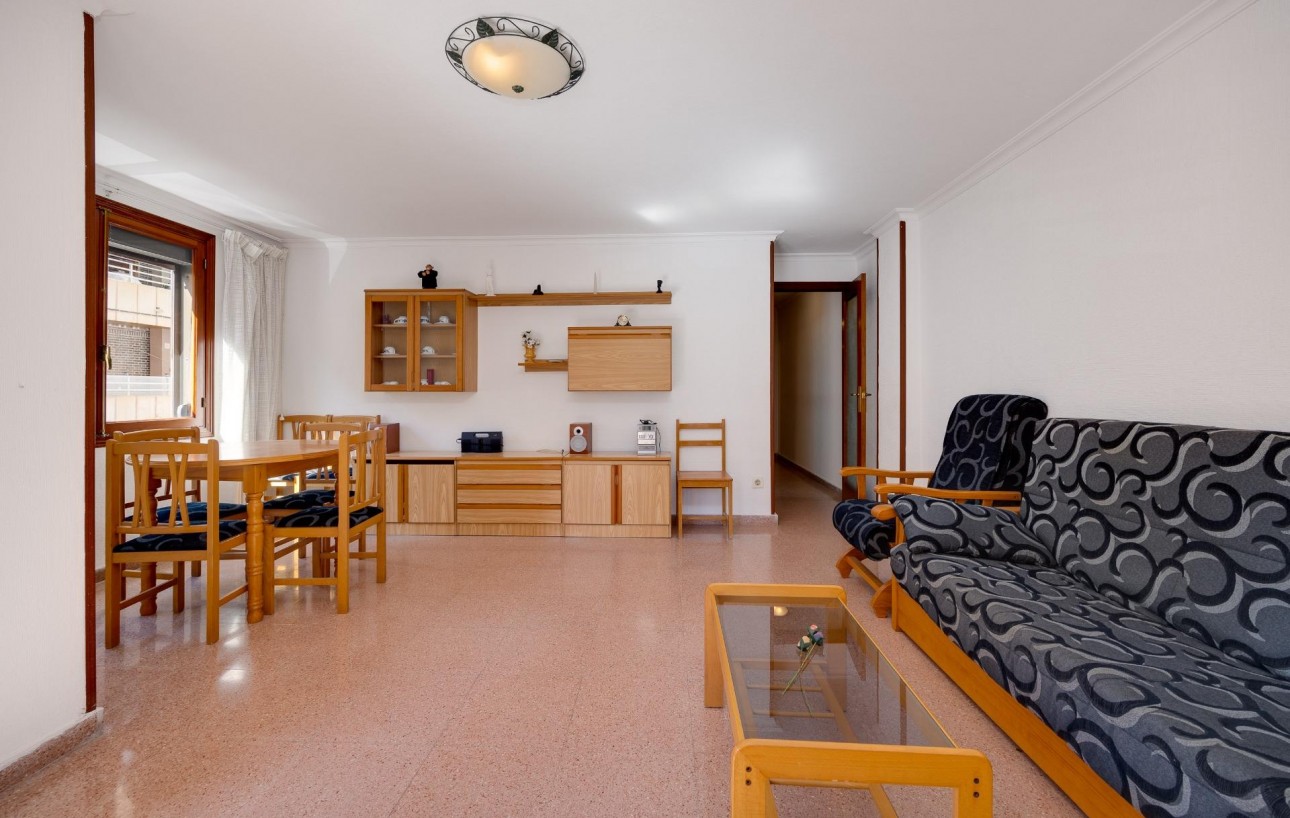 Resale - Wohnung - Torrevieja - Acequion