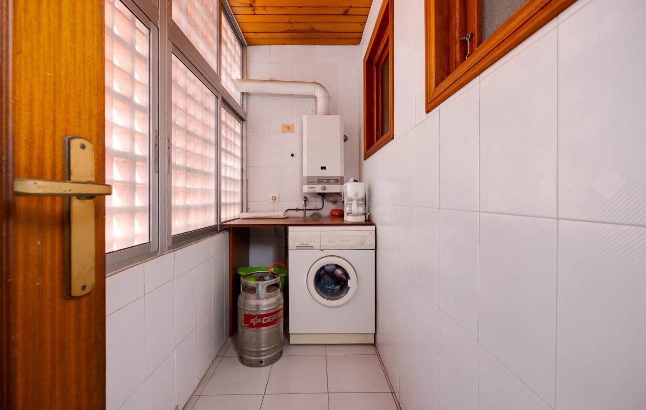 Resale - Wohnung - Torrevieja - Acequion