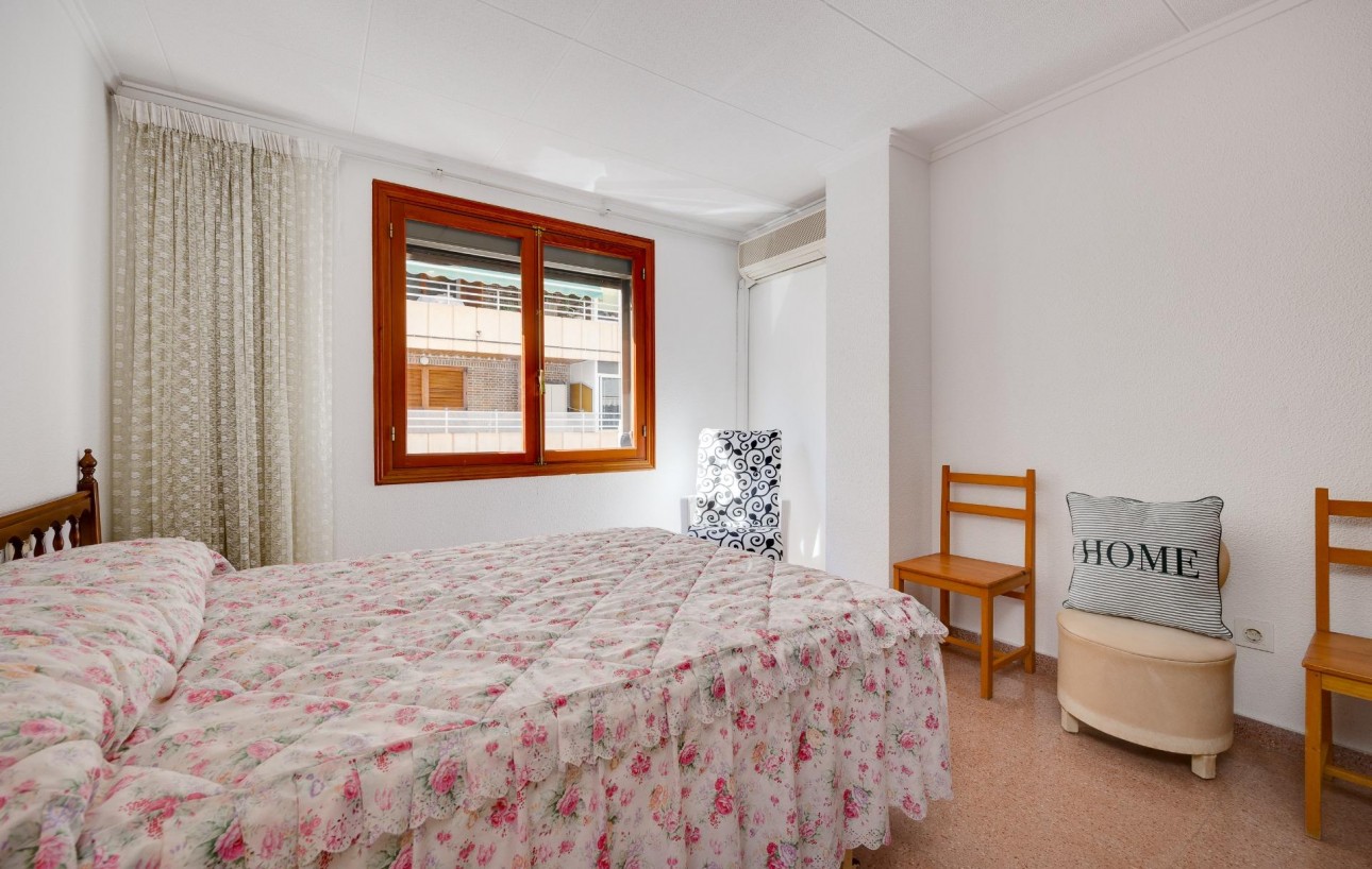 Resale - Wohnung - Torrevieja - Acequion