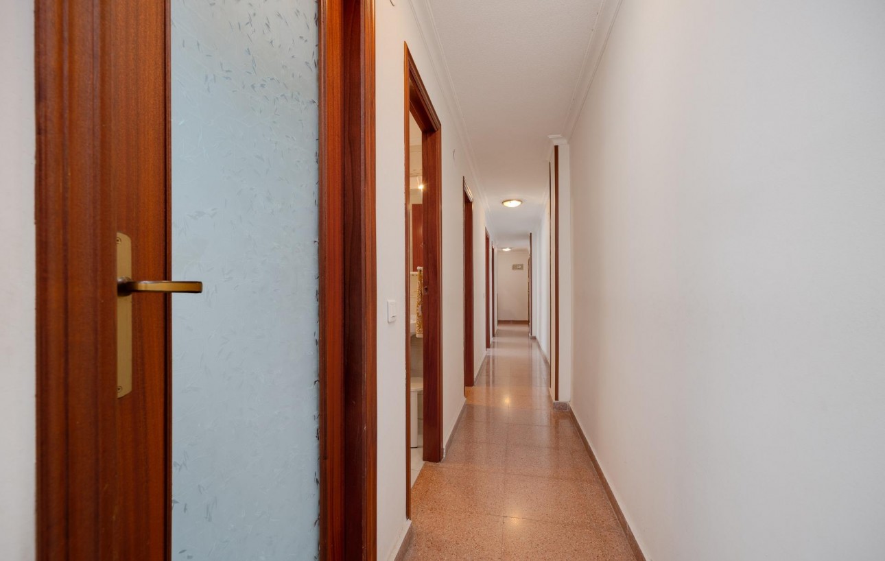 Resale - Wohnung - Torrevieja - Acequion