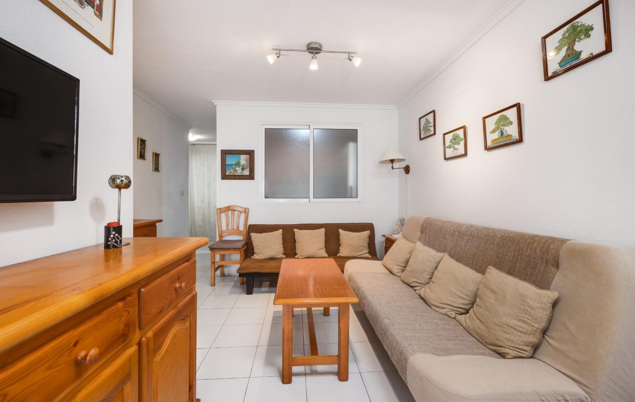 Venta - Apartamento - Torrevieja - Playa de los locos