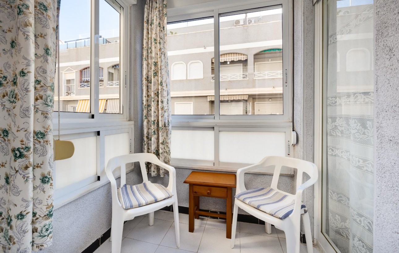 Venta - Apartamento - Torrevieja - Playa de los locos