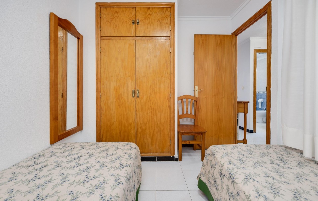 Venta - Apartamento - Torrevieja - Playa de los locos