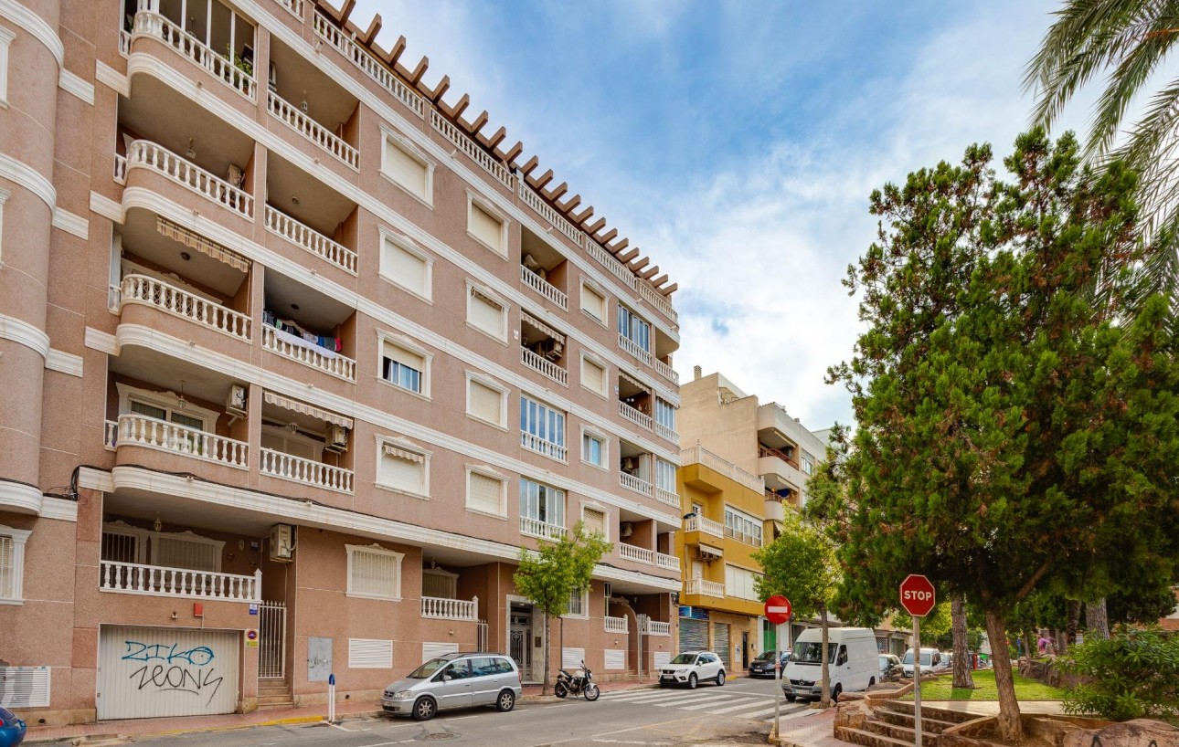 Resale - Wohnung - Torrevieja - Playa del cura
