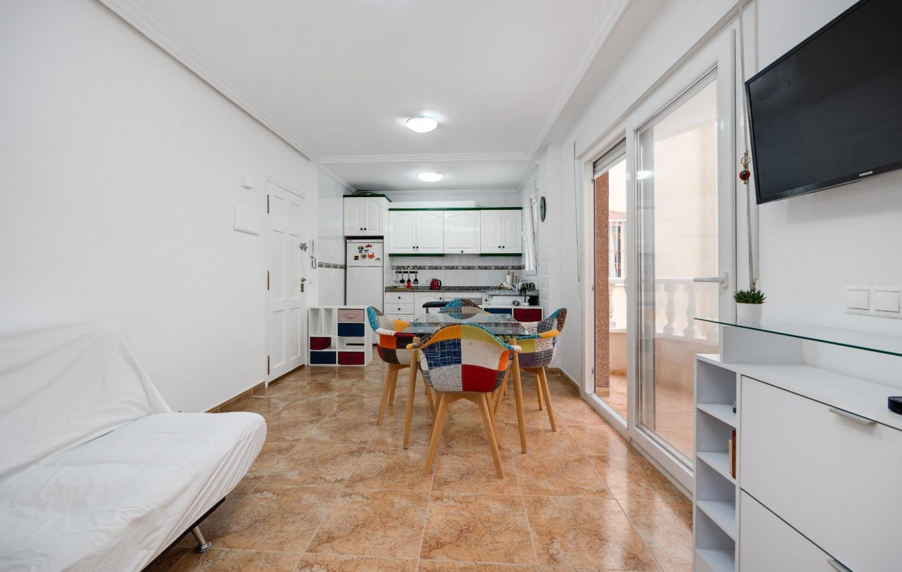 Resale - Wohnung - Torrevieja - Playa del cura
