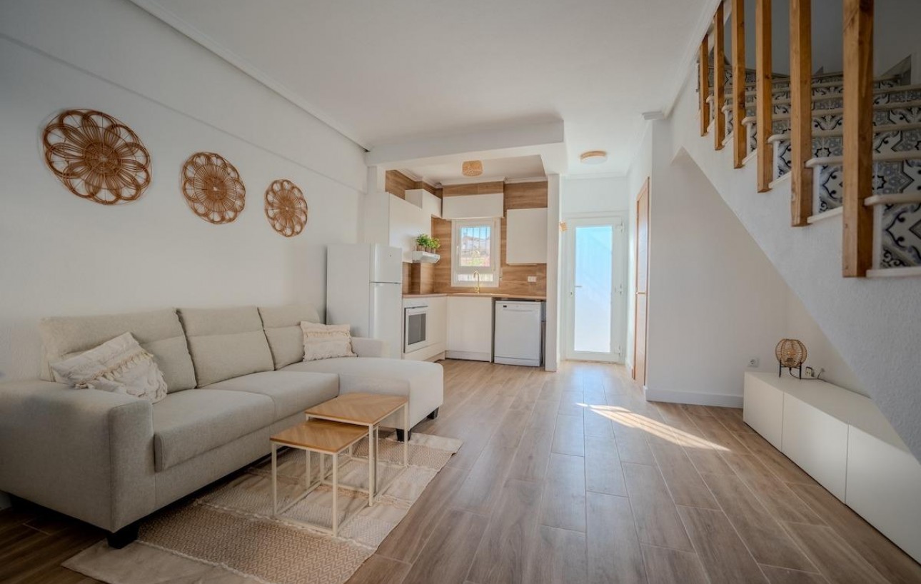 Venta - Casa Tipo Dúplex - Torrevieja - Torreblanca