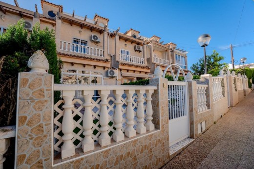 Venta - Casa Tipo Dúplex - Torrevieja - Torreblanca