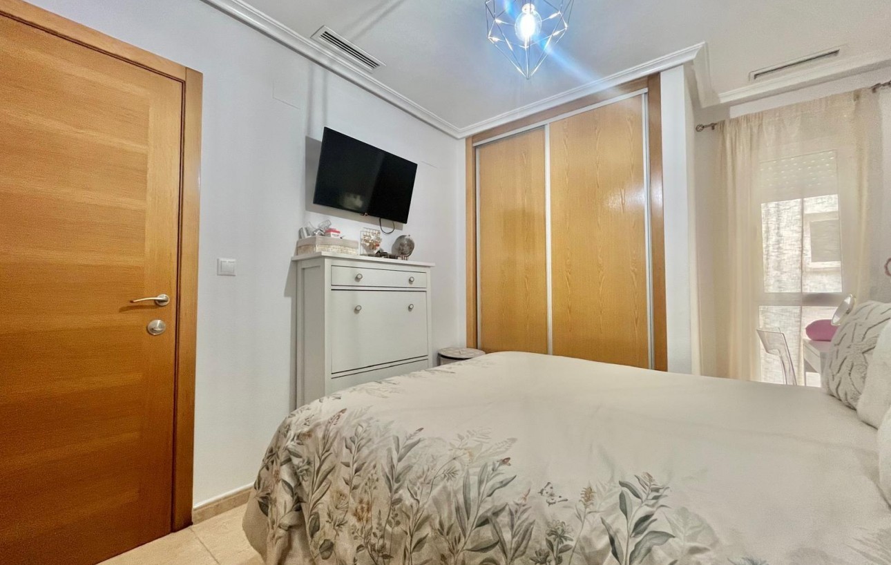 Revente - Appartement - Torrevieja - Centro