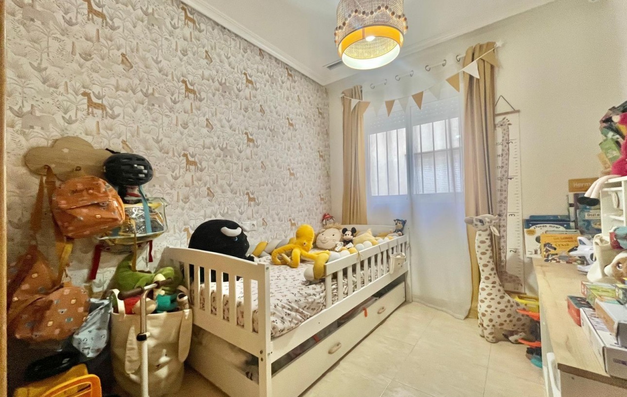 Revente - Appartement - Torrevieja - Centro