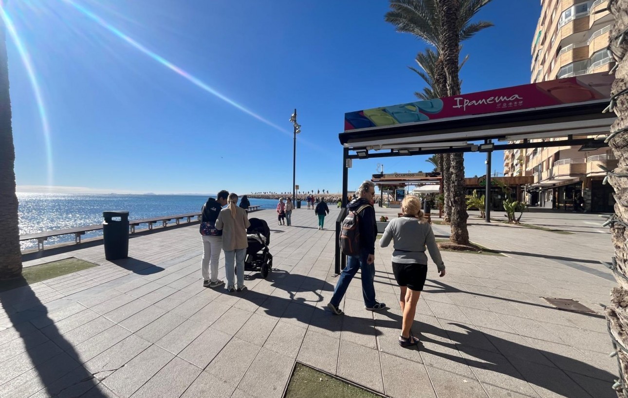 Revente - Appartement - Torrevieja - Centro