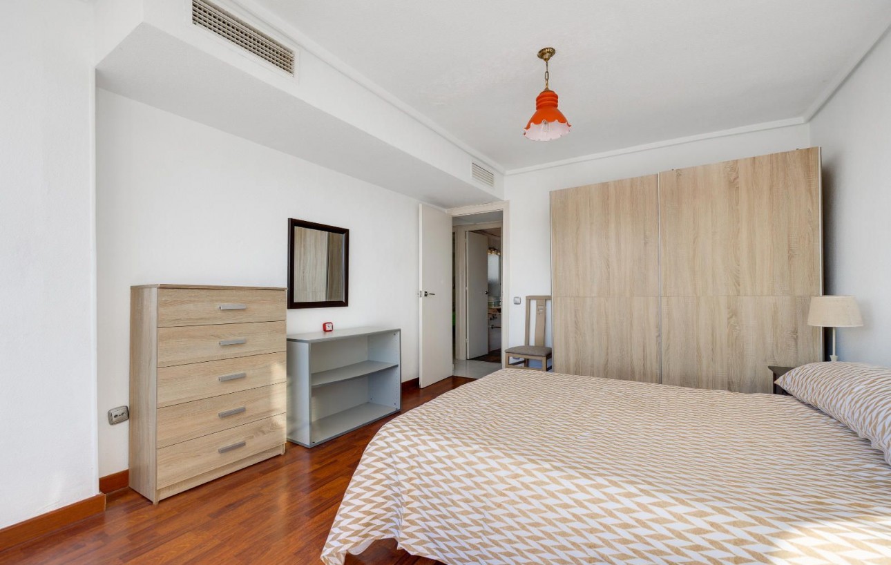 Venta - Apartamento - Torrevieja - torrevieja