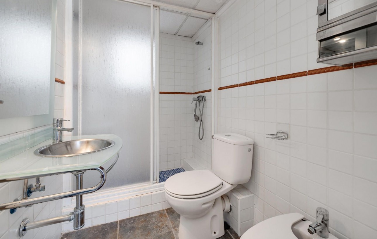 Venta - Apartamento - Torrevieja - torrevieja