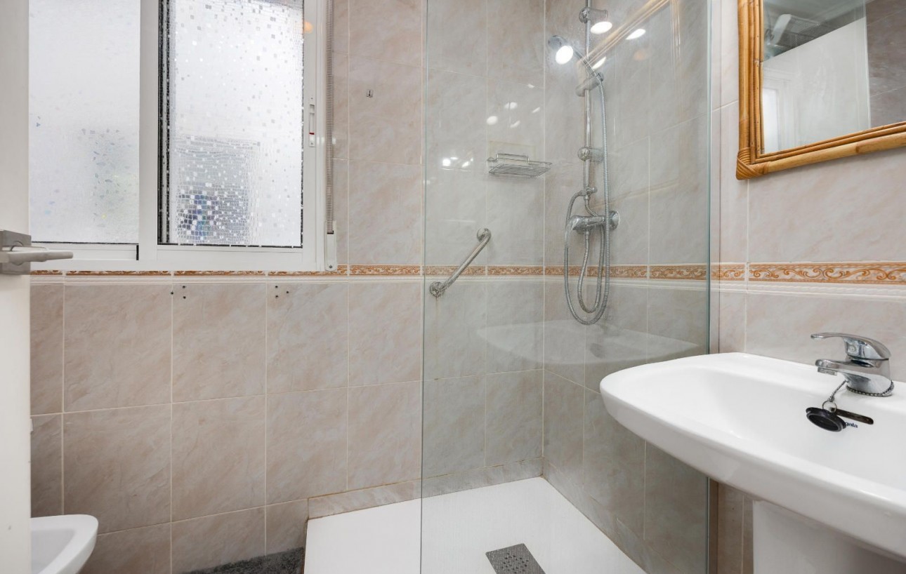 Venta - Apartamento - Torrevieja - torrevieja