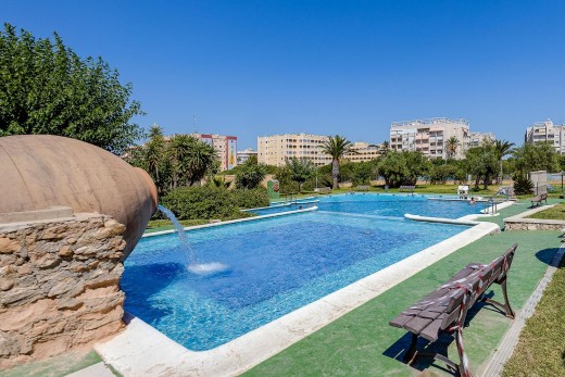 Resale - Bungalow Planta Baja - Torrevieja - Torreblanca