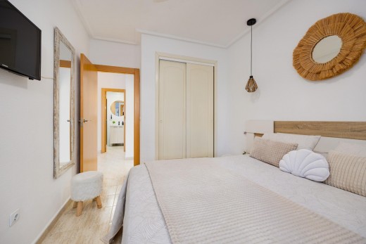 Resale - Bungalow Planta Baja - Torrevieja - Torreblanca