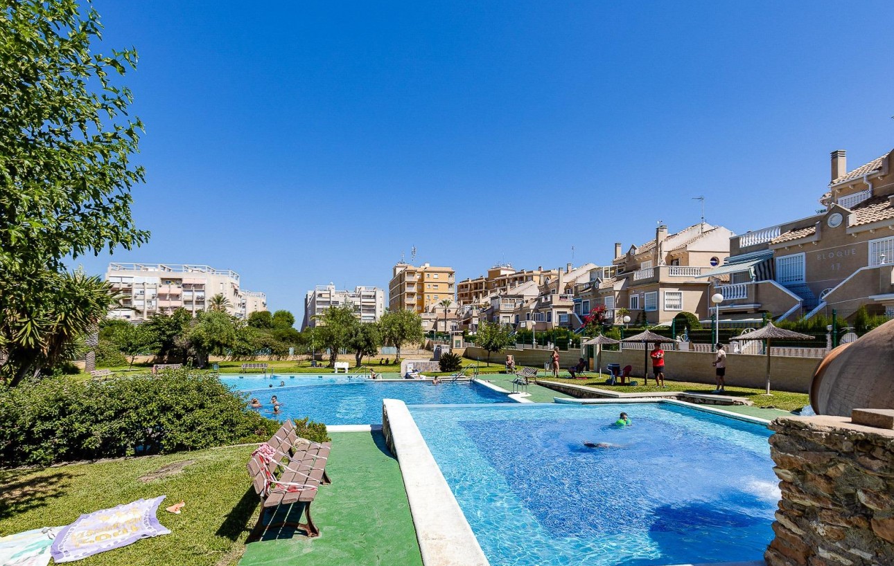 Resale - Bungalow Planta Baja - Torrevieja - Torreblanca