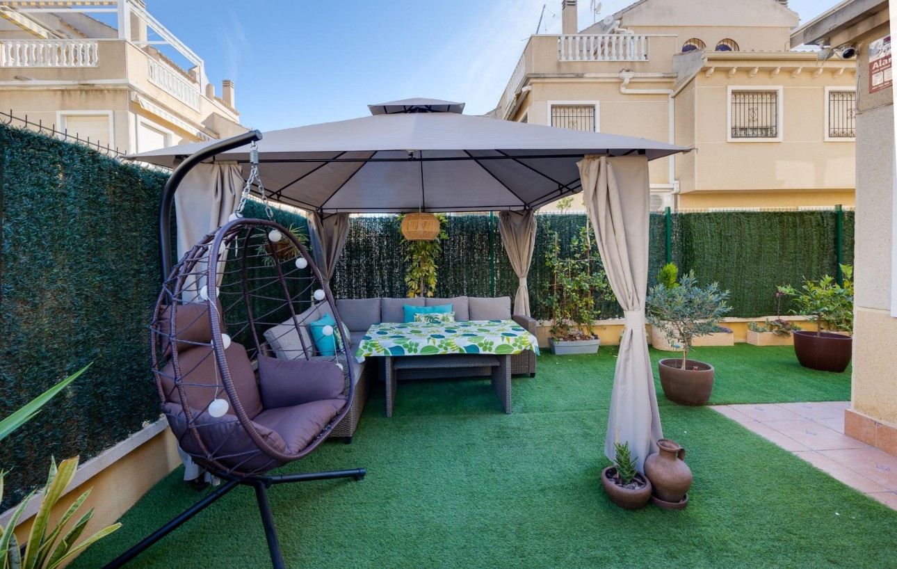 Resale - Bungalow Planta Baja - Torrevieja - Torreblanca