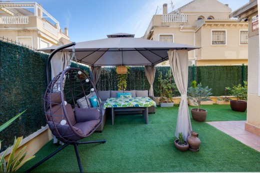 Resale - Bungalow Planta Baja - Torrevieja - Torreblanca