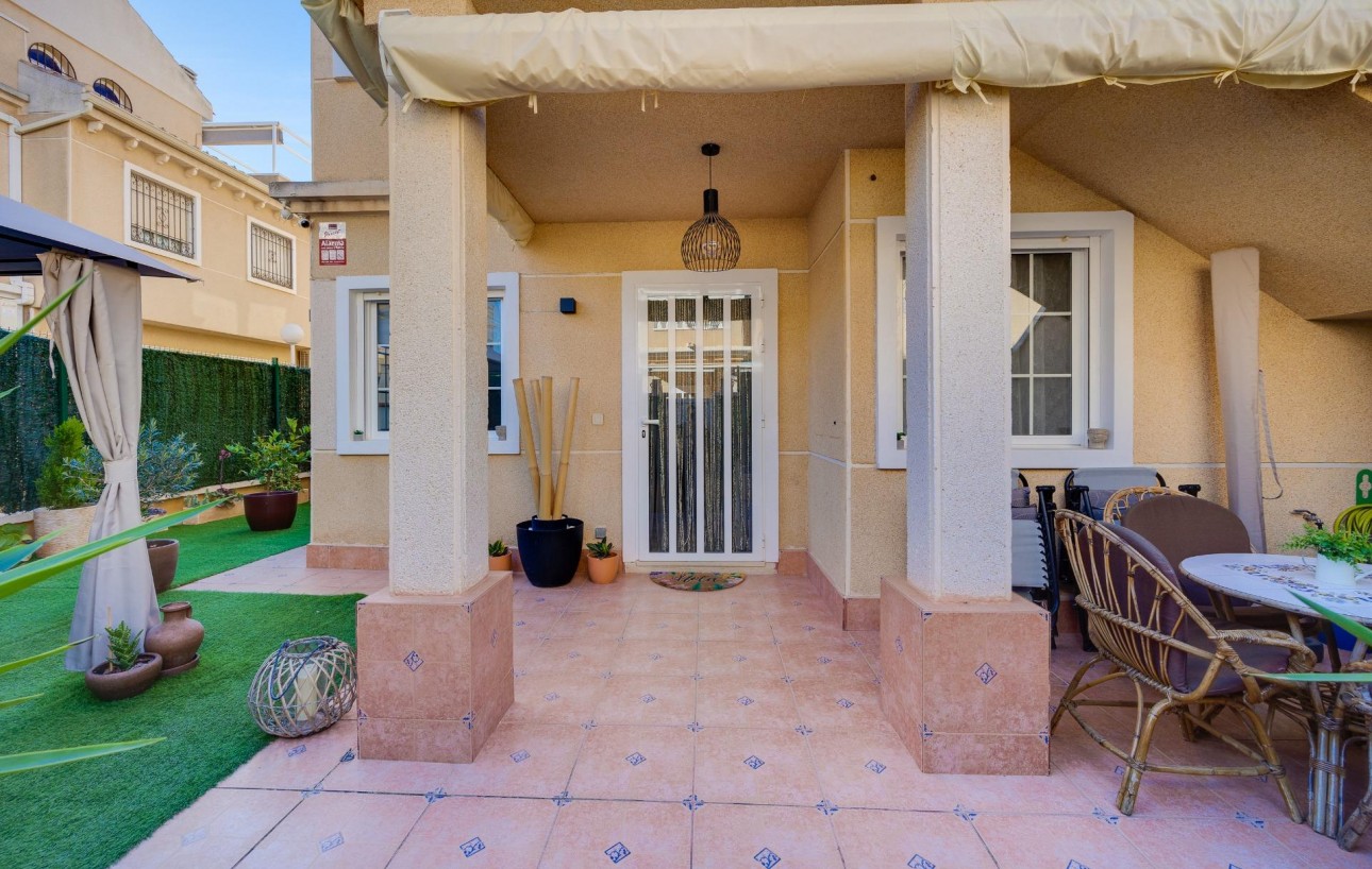 Resale - Bungalow Planta Baja - Torrevieja - Torreblanca