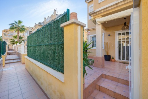 Resale - Bungalow Planta Baja - Torrevieja - Torreblanca