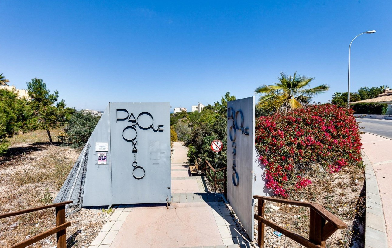 Resale - Bungalow Planta Baja - Torrevieja - Torreblanca