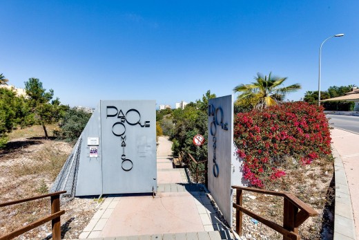 Resale - Bungalow Planta Baja - Torrevieja - Torreblanca