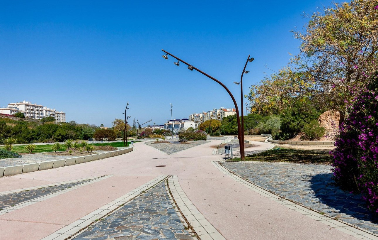 Resale - Bungalow Planta Baja - Torrevieja - Torreblanca