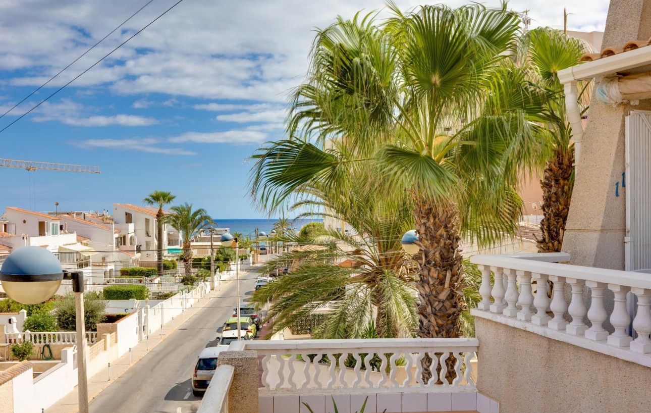 Sale - Apartment - Torrevieja - La Mata