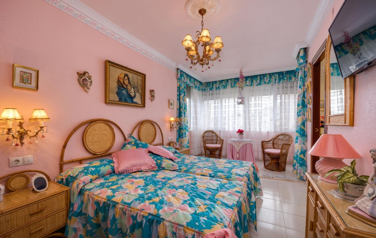 Sale - Apartment - Torrevieja - La Mata